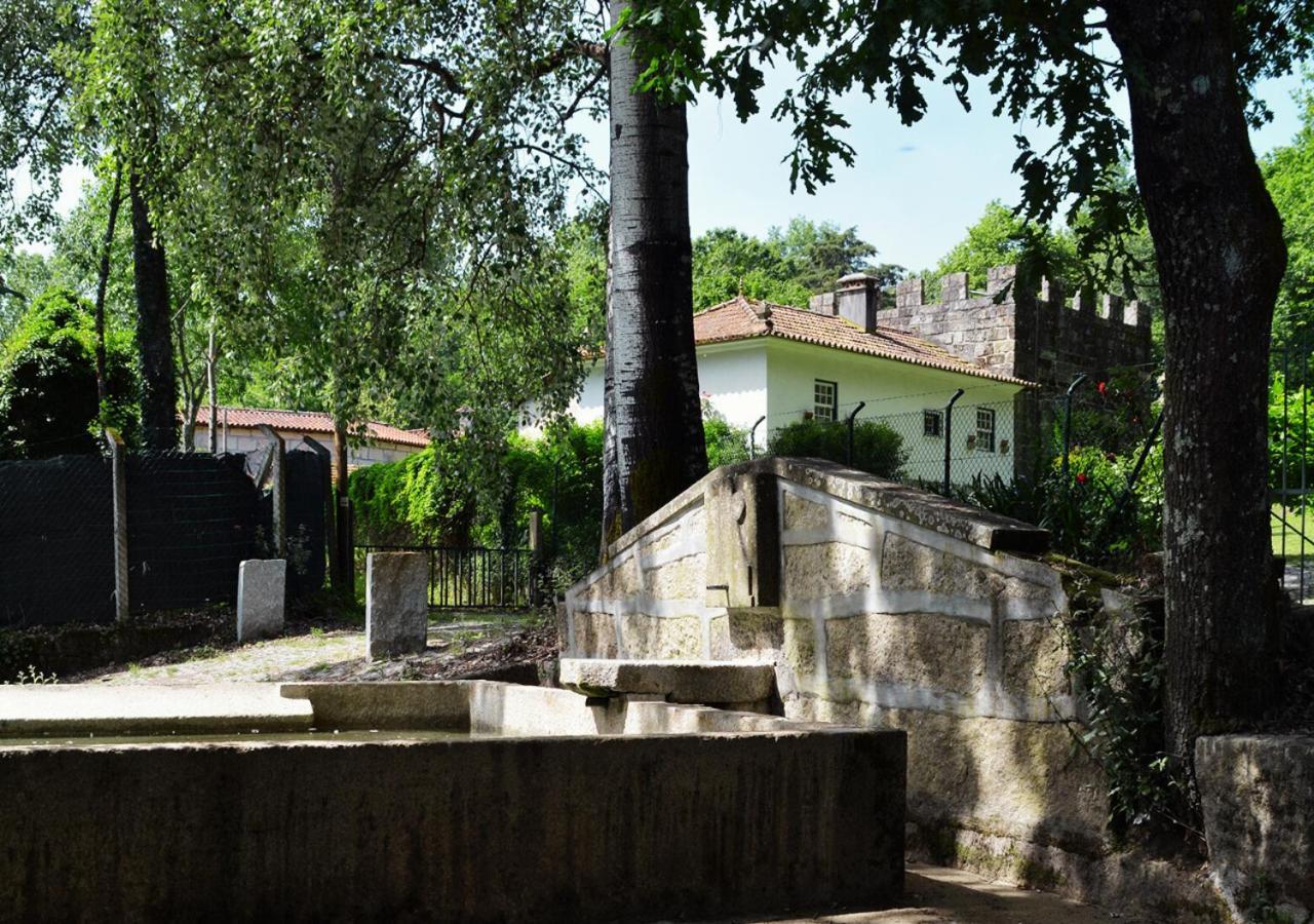 فيلا Casa De Travassos Luzim المظهر الخارجي الصورة